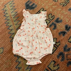 Alberta baby girls cherry romper (3-6M)